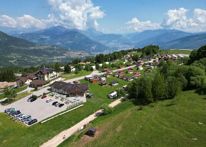 Hotel con piscina: Hotel Residence Bellavista - Camping Polsa